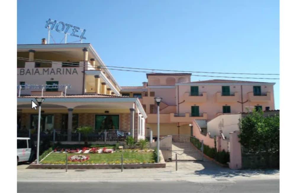 Hotel Baia Marina Orosei Εξωτερικό φωτογραφία